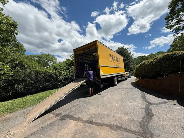 Movers Near Me, LLC — photo from the business 8
