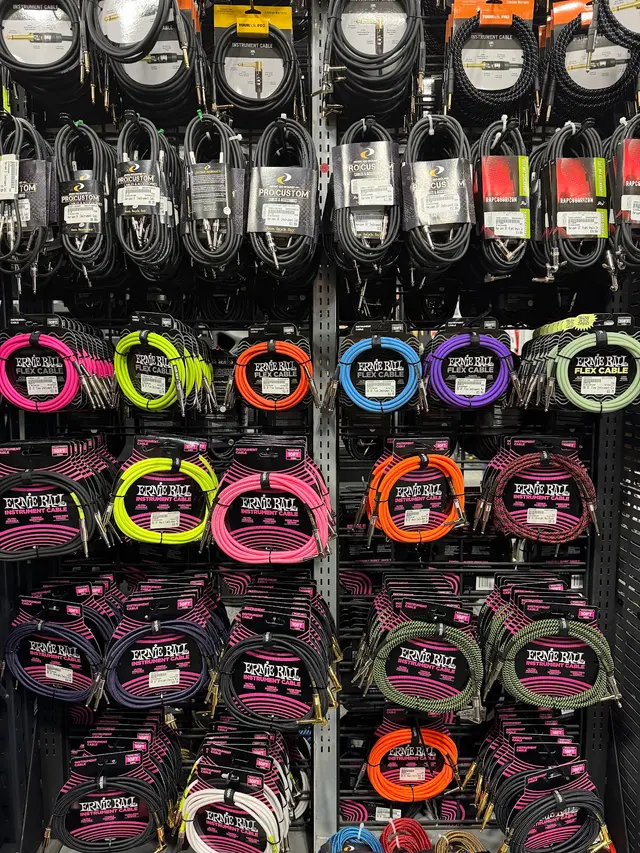 Music Go Round — photo from the business 5