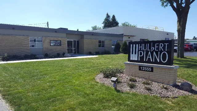 Hulbert Piano — photo from the business 3