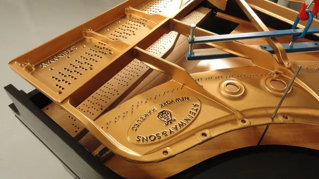 Hulbert Piano — photo from the business 2