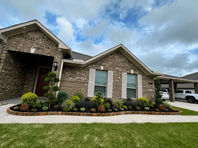 Lone Star H Landscapes — photo from the business 1