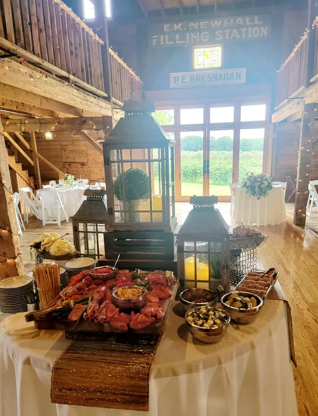 Smith Barn — photo from the business 2