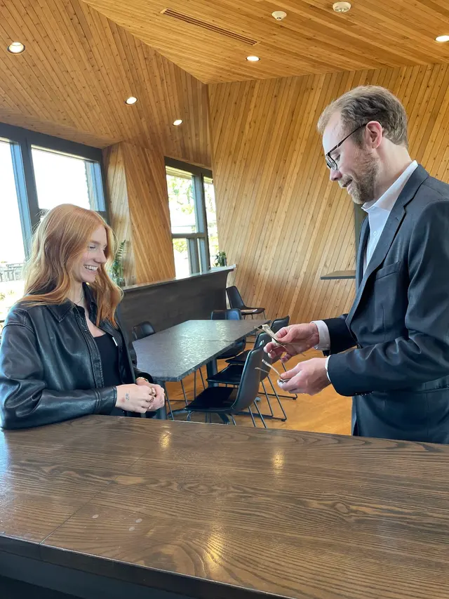 Erik The Magician — photo from the business 5