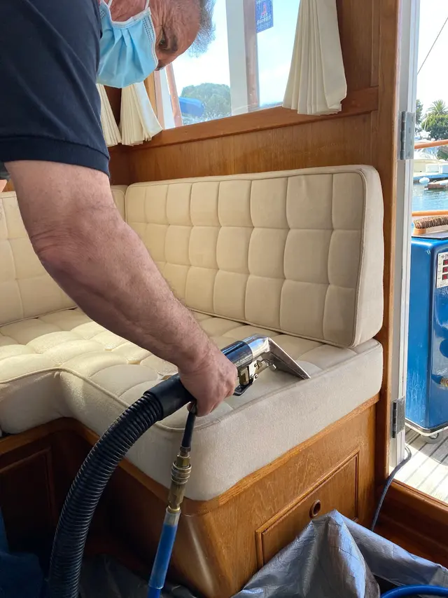 Mega Dry Carpet Cleaning — photo from the business 8