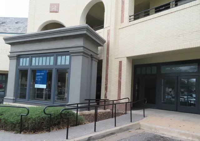 Lamps Plus — photo from the business 9