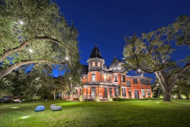 Texas Outdoor Lighting — photo from the business 1