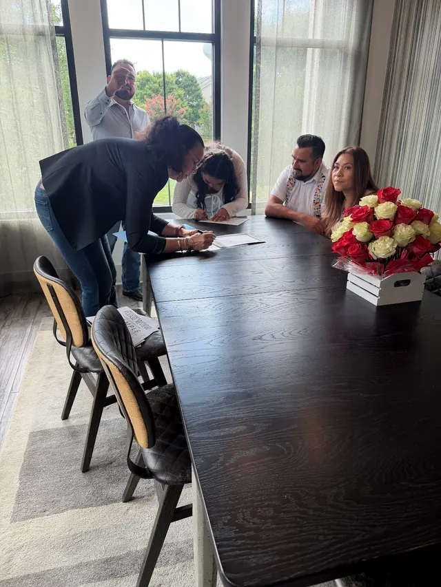Liz Notary Express — photo from the business 4