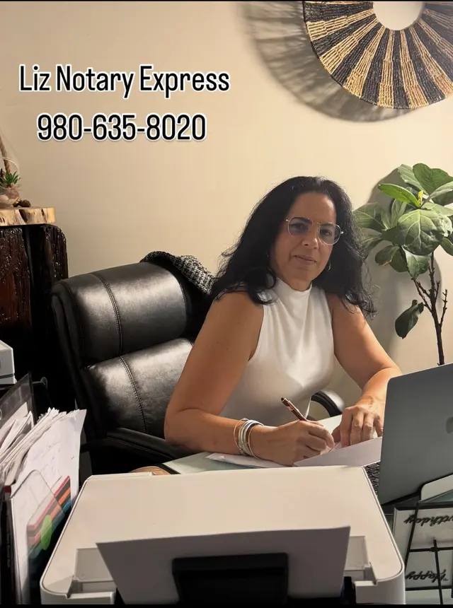Liz Notary Express — photo from the business 2