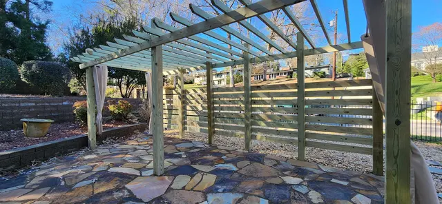 Pleasant Surroundings — customer photo 11