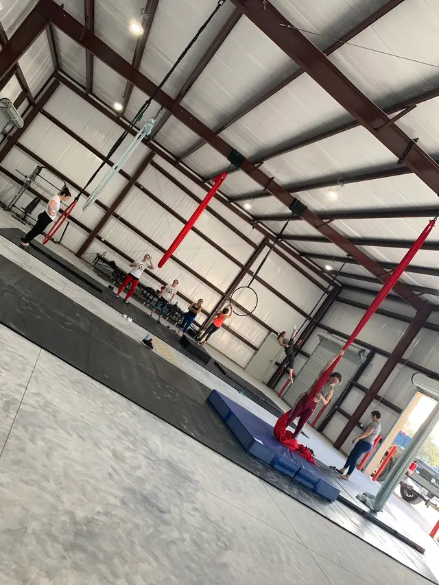 Cirque Athletics — photo from the business 1
