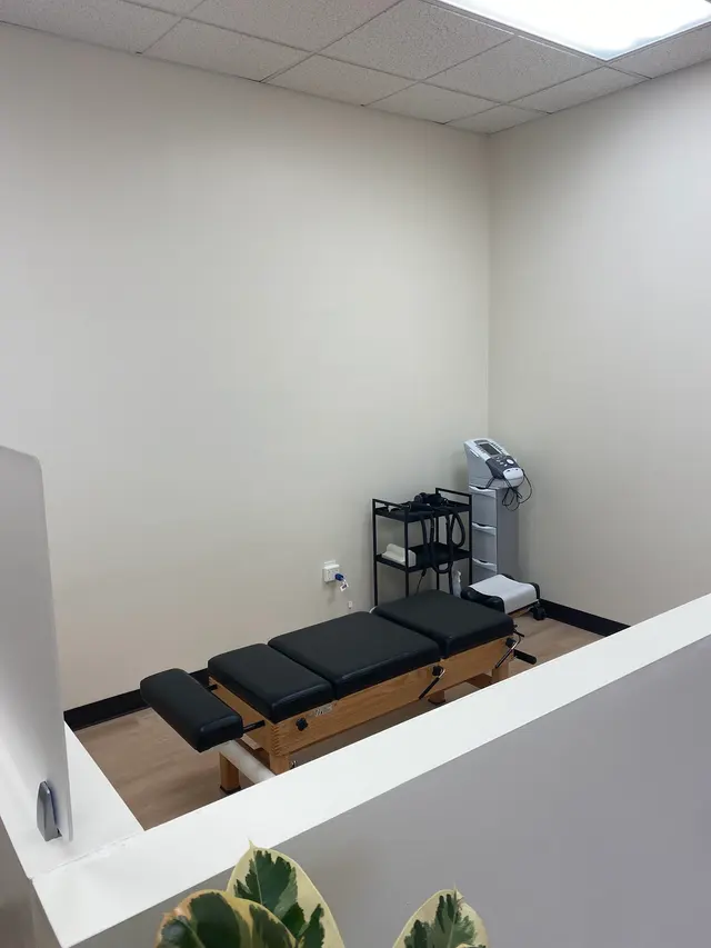 DK SPINE CHIROS — photo from the business 10