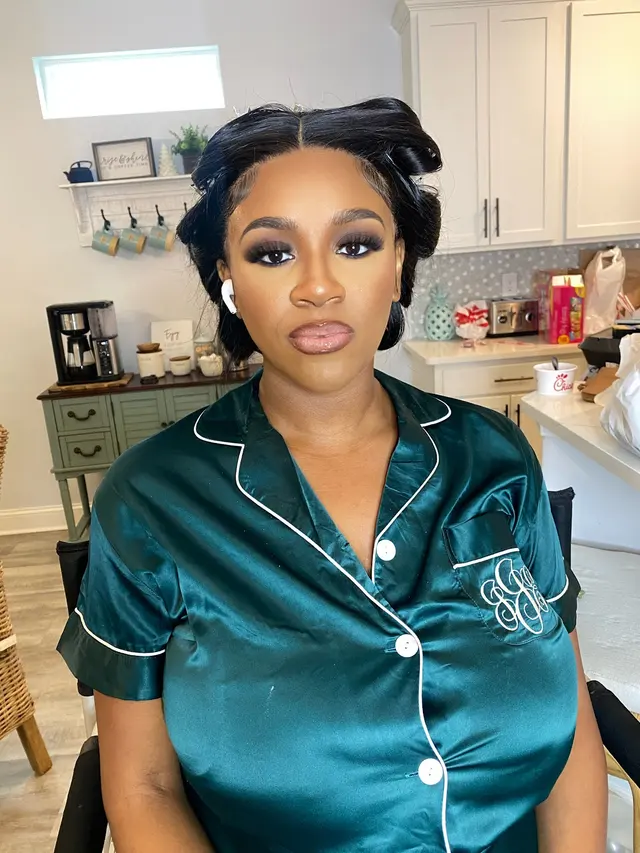 Taffie Tenae Beauty — photo from the business 11