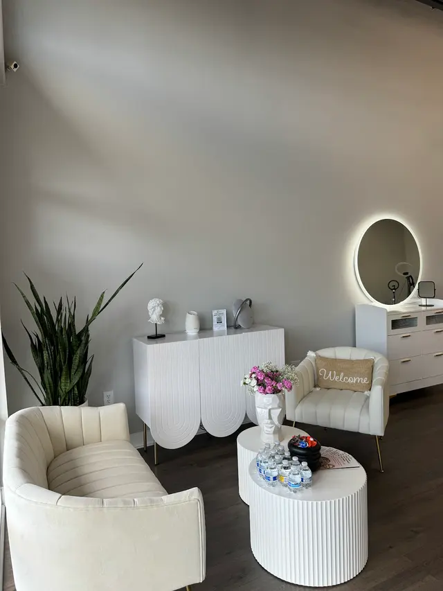 V-BEAUTY — photo from the business 1