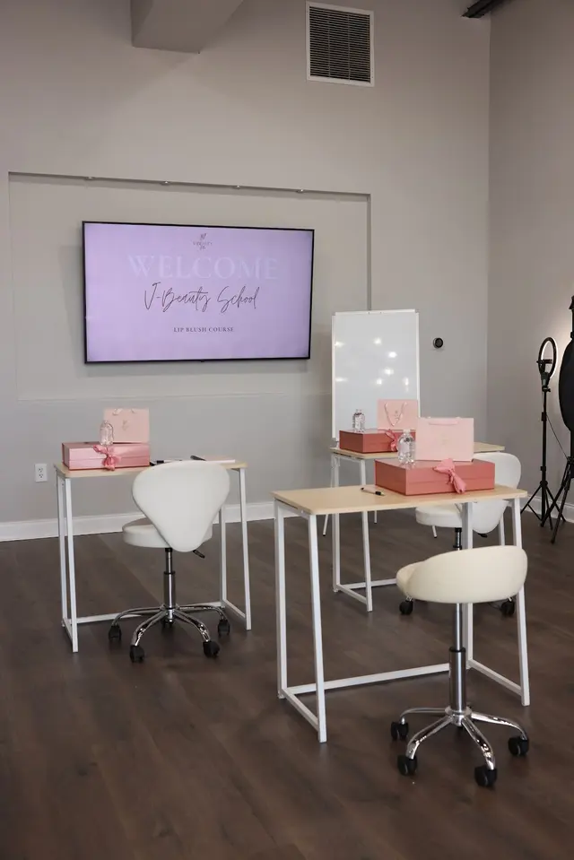 V-BEAUTY — photo from the business 8