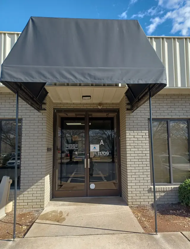 ROMA INSURANCE AGENCY — customer photo 1