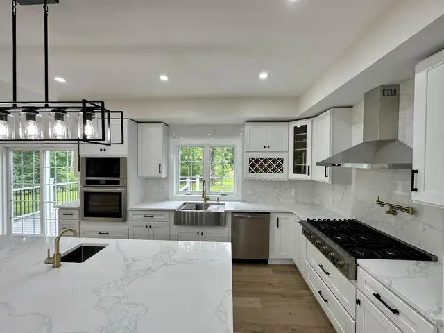 Customer photo of work by Superstar Builders, from Realidades TV show's review