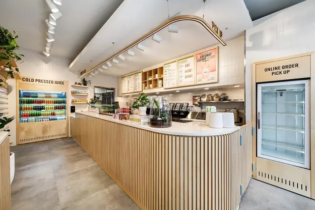 Pure Green - Juice Bar Lakeview — photo from the business 5
