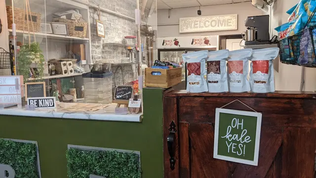 Bani's Beets Cold-Pressed Juicery — customer photo 6