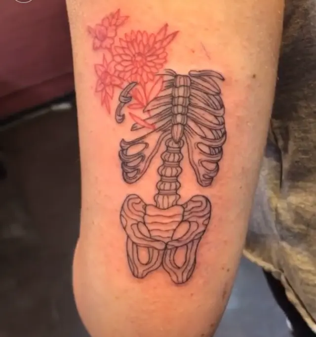 Sideshow Tattoo and Piercing — photo from the business 4