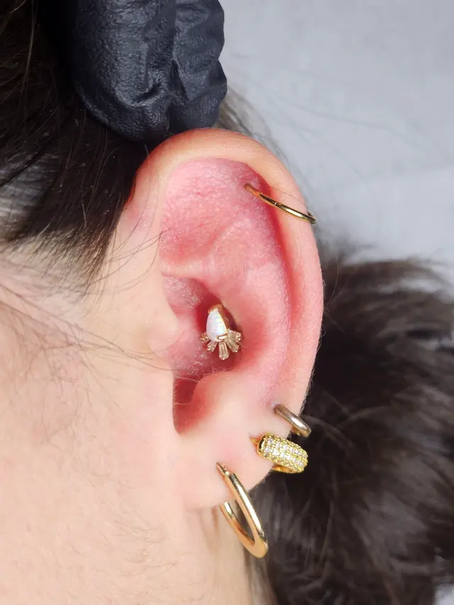 Sideshow Tattoo and Piercing — photo from the business 9