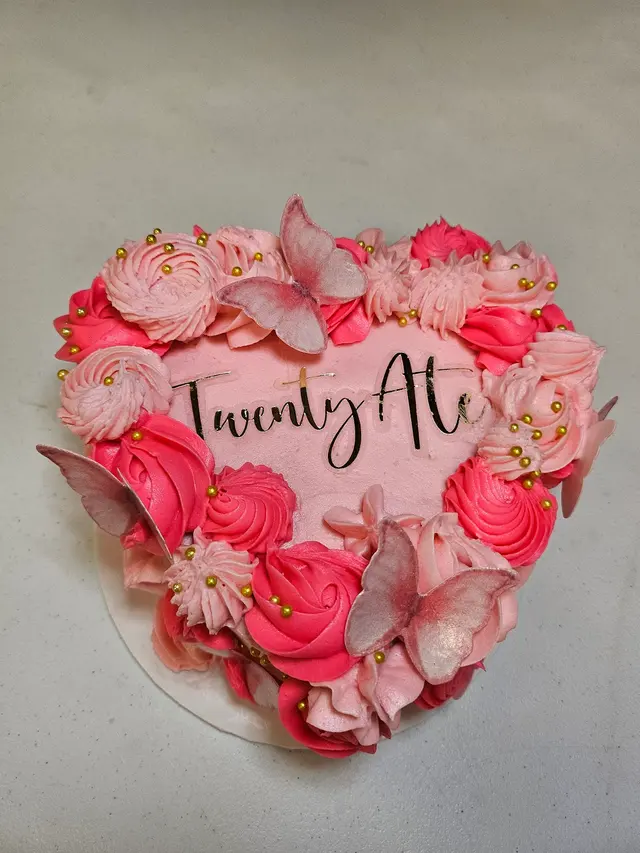 Suga's Cakery — photo from the business 4