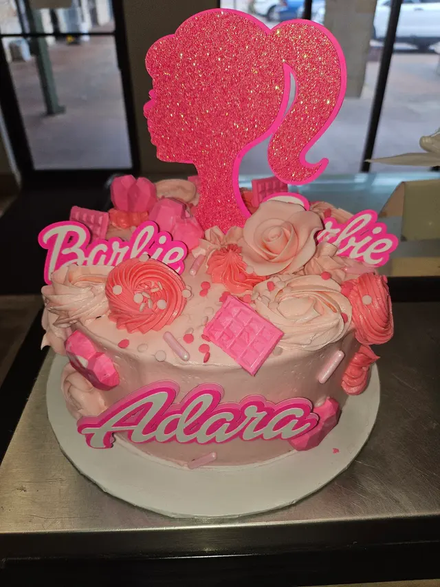 Suga's Cakery — photo from the business 7