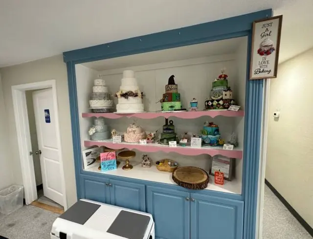 The Sweet Tooth Parlor Bakery | Cakes & Baked Goods — photo from the business 3