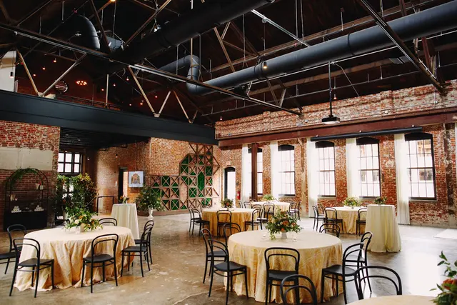 The Ellis — photo from the business 2