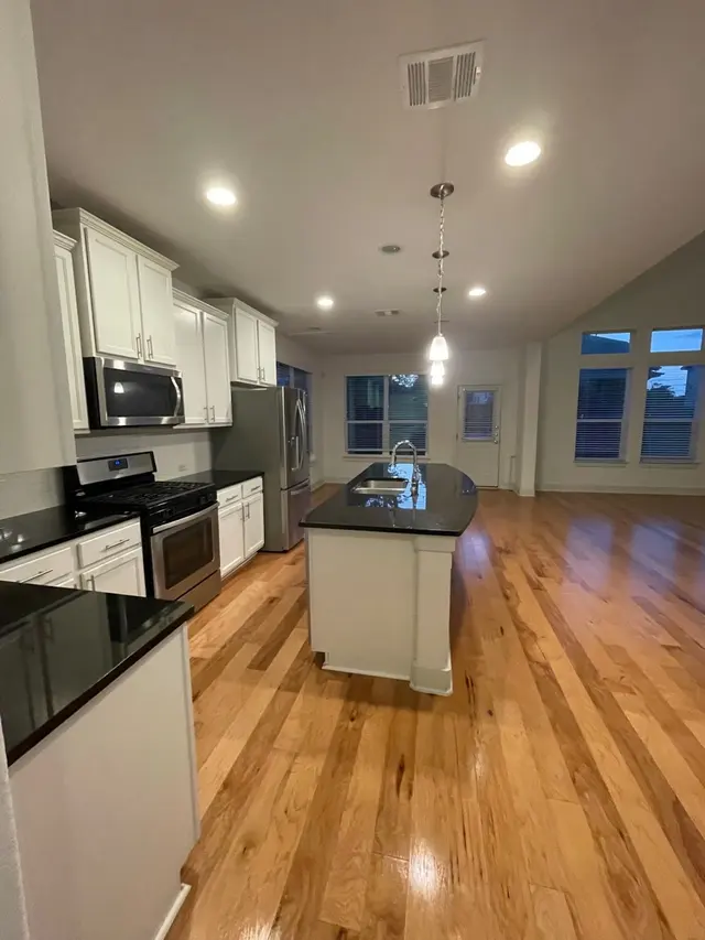 Austin Skyline Cleaning Services — photo from the business 4