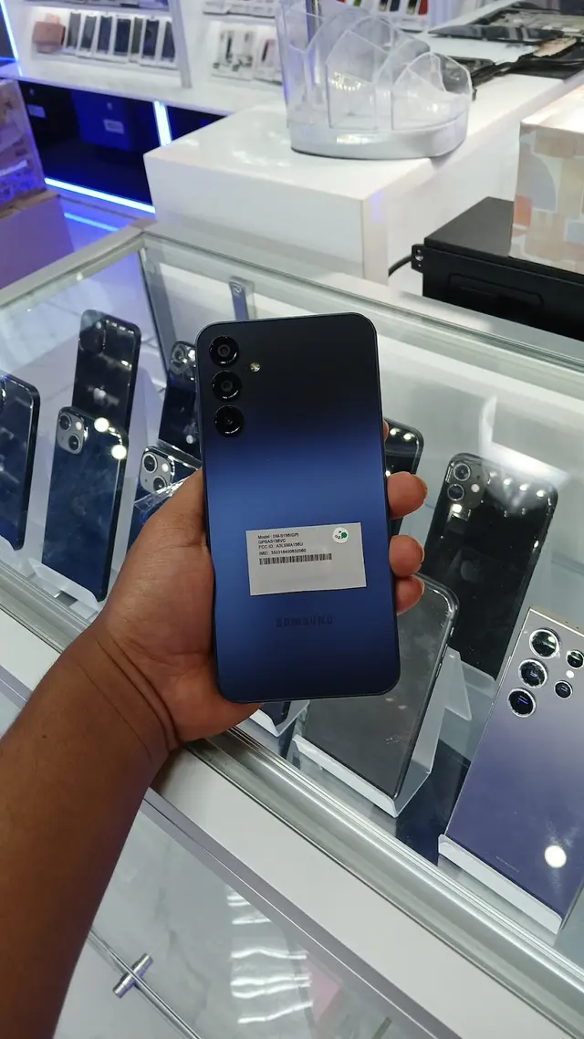 Cellaxs - Phone Repair — customer photo 10