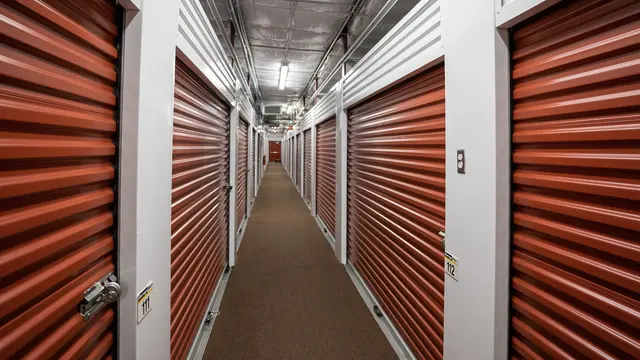 StorageMart — photo from the business 2