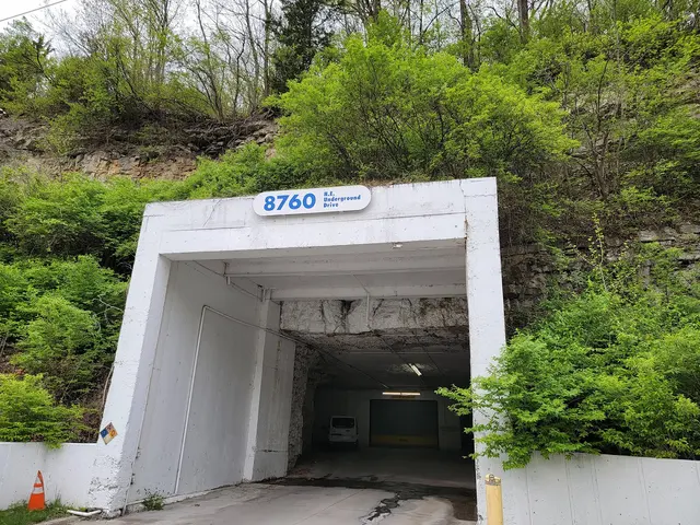 SubTropolis Storage - Kansas City — photo from the business 4