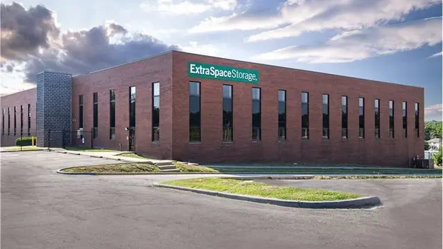 Extra Space Storage — photo from the business 1