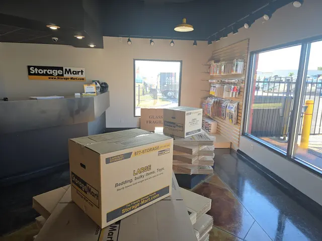 StorageMart — customer photo 4