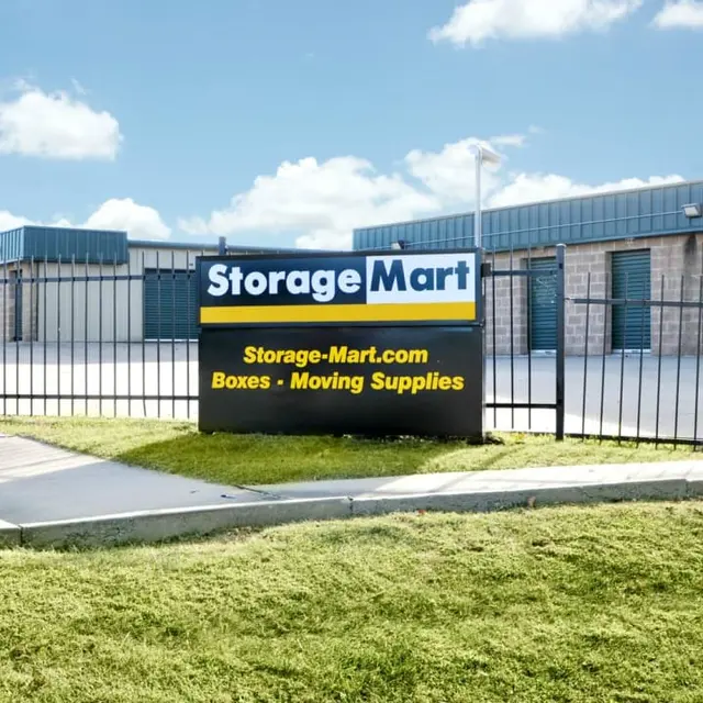 StorageMart — photo from the business 3