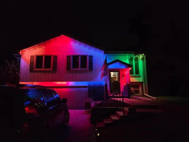 Vanguard Window Cleaning & Holiday Lighting — customer photo 6