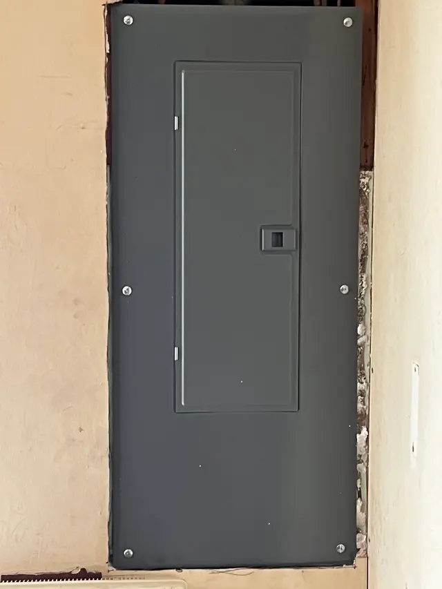 Moir Electric — photo from the business 7