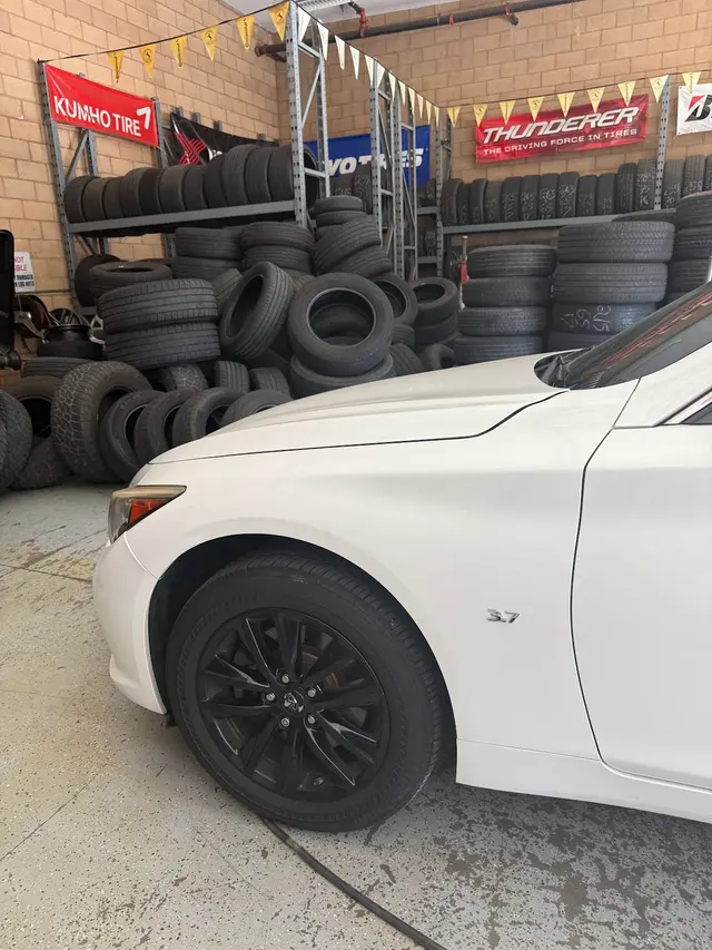 Arrow Center Tires — customer photo 5