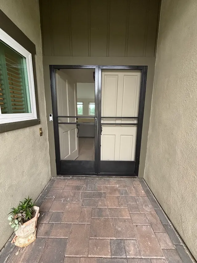Screen Savers Inc. — customer photo 5