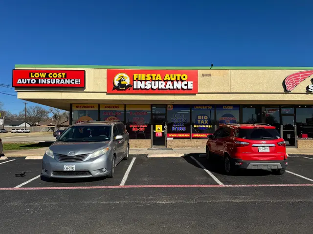 Fiesta Auto Insurance & Tax Service — photo from the business 7