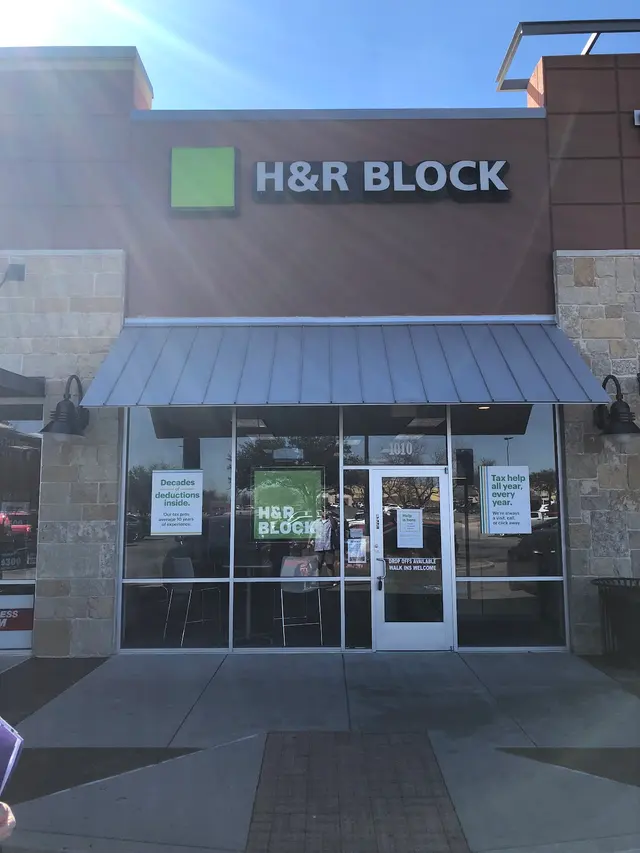 H&R Block — customer photo 4