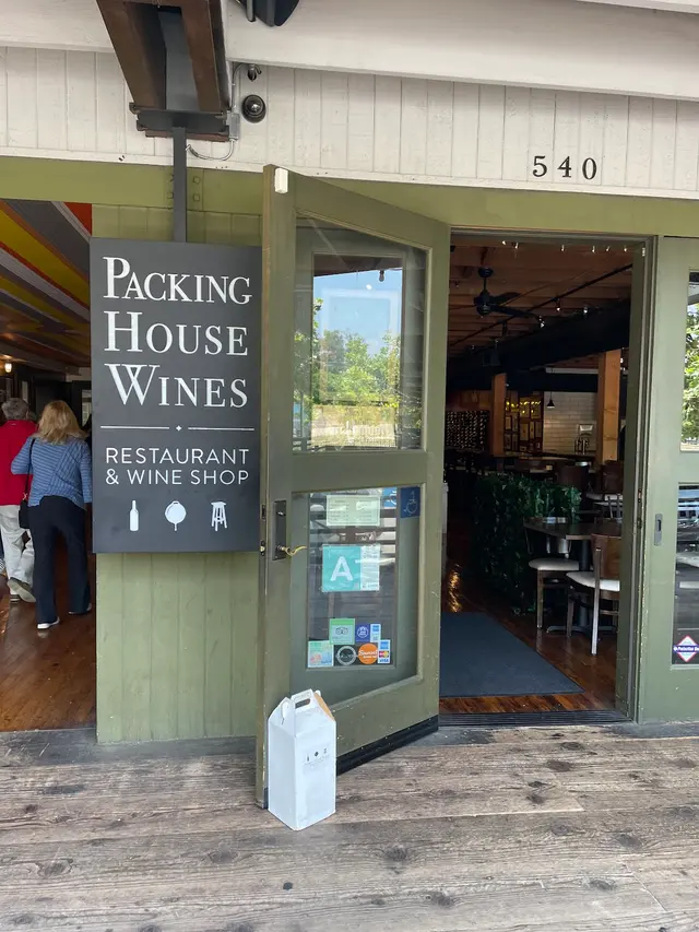 Packing House Wines — customer photo 6