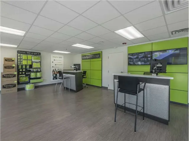 Extra Space Storage — photo from the business 3
