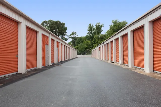 Public Storage — photo from the business 2