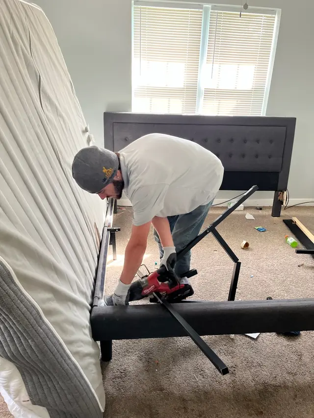 Lug Stars Junk Removal — photo from the business 2