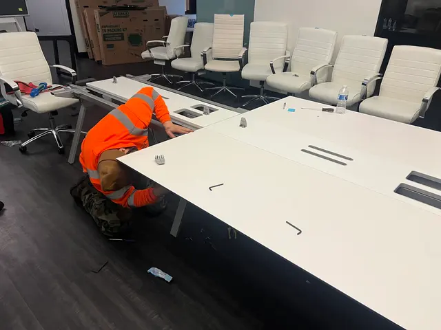 Bond Strong Moving & Hauling — photo from the business 4