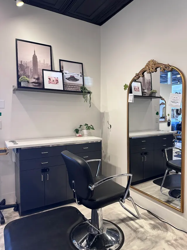 PURE Beauty Salon — photo from the business 2