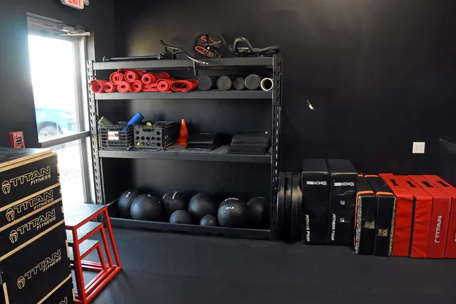Iron Chapel Barbell — customer photo 5