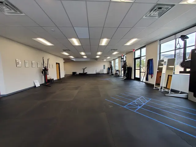 MOVEWELL Iowa — photo from the business 2