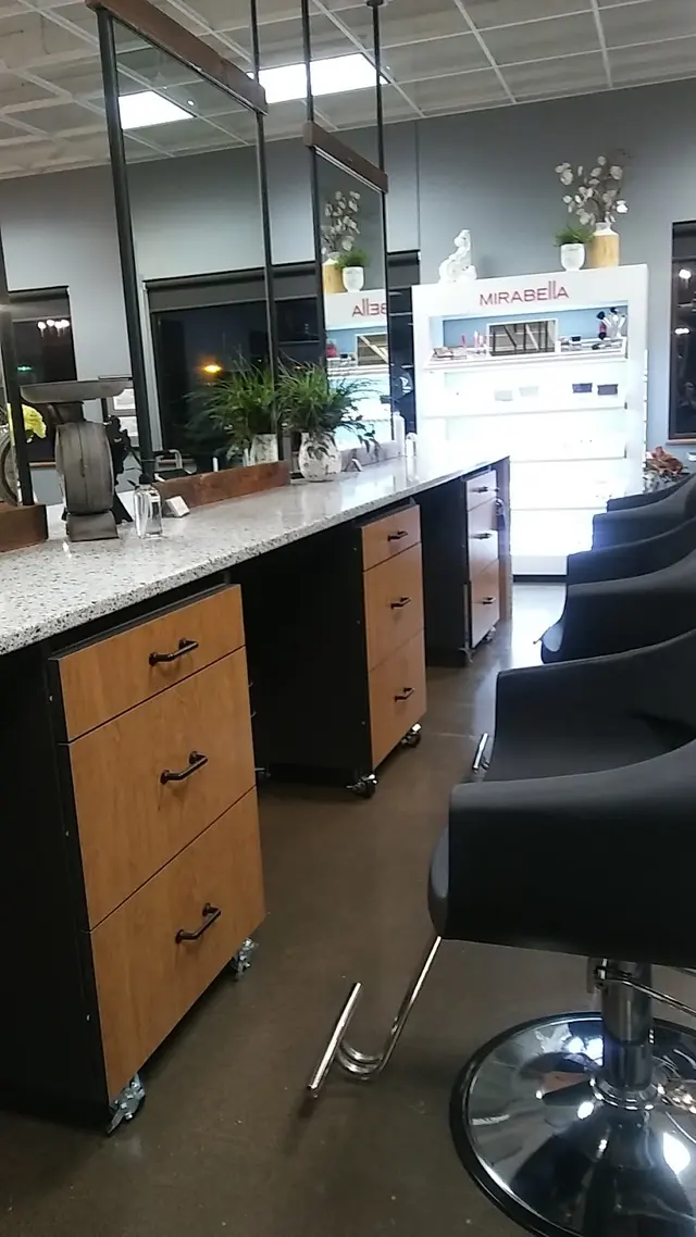 POPPY SALON — customer photo 10